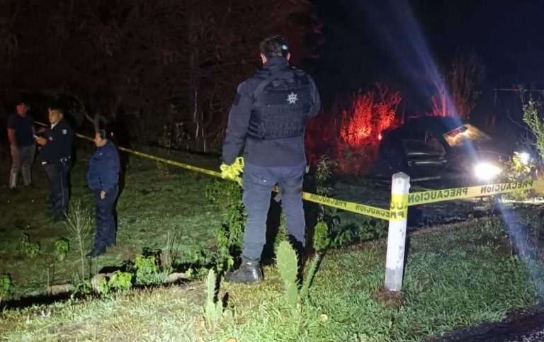 Volcadura automovilística deja un muerto en la carretera Zacapu-Morelia