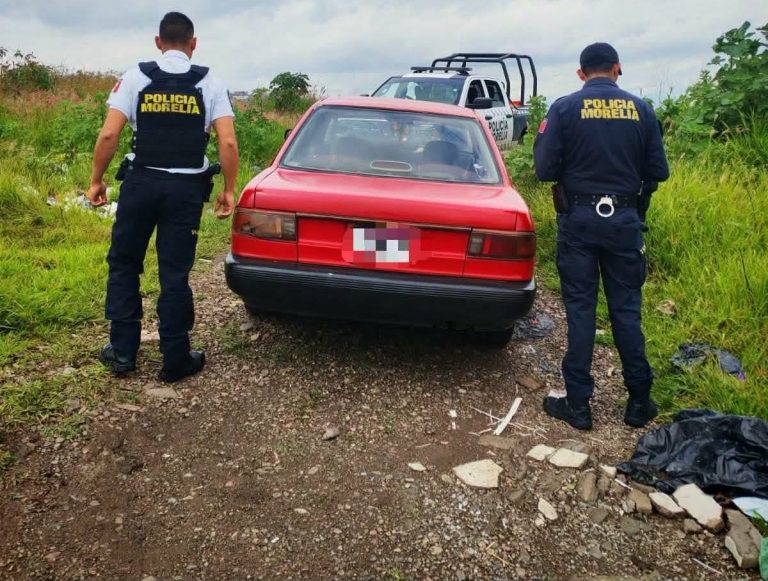 Automóvil robado en Villas Oriente es hallado por la Policía Morelia