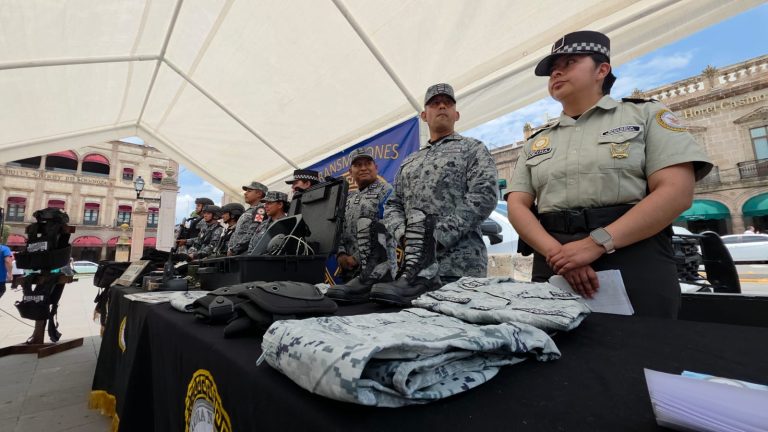 Guardia Nacional fortalece cercanía con la ciudadanía mediante exposición militar en la Plaza de Armas de Morelia