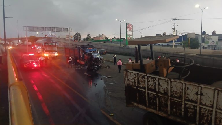 Camión de carga provoca choque múltiple en el Libramiento Norte de Morelia; hay un lesionado