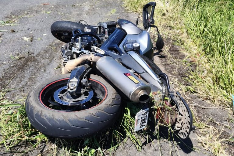 Motociclista herido al accidentarse en el Libramiento de Zamora