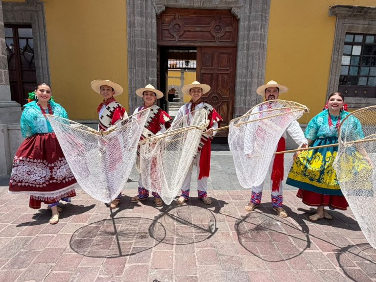 Ballet Folklórico del Ayuntamiento de Morelia conquista al público de Coyoacán