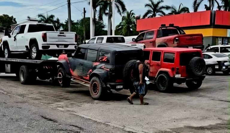 Tres presuntos civiles armados fallecen tras enfrentamiento en la carretera Arteaga-Tumbiscatío