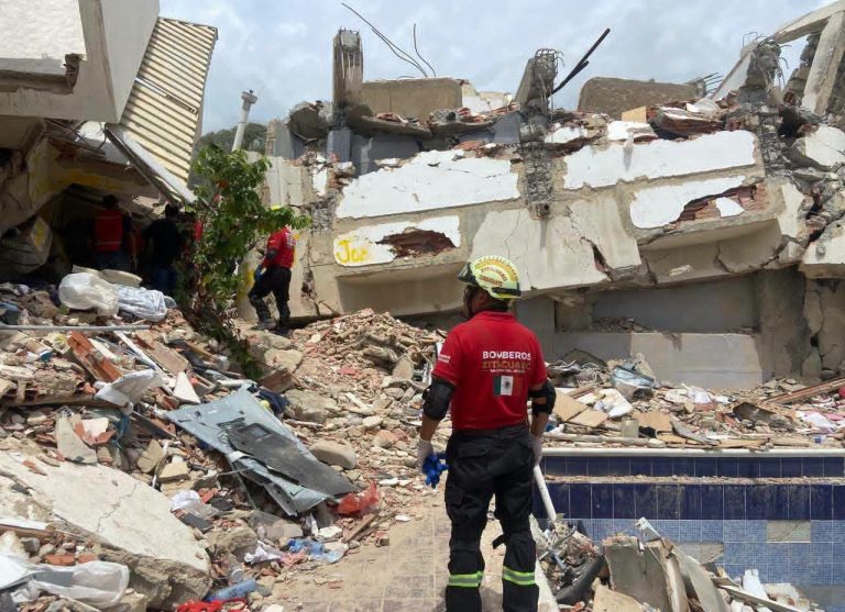 Concluye misión humanitaria en Venezuela; bomberos de Zitácuaro regresan a México
