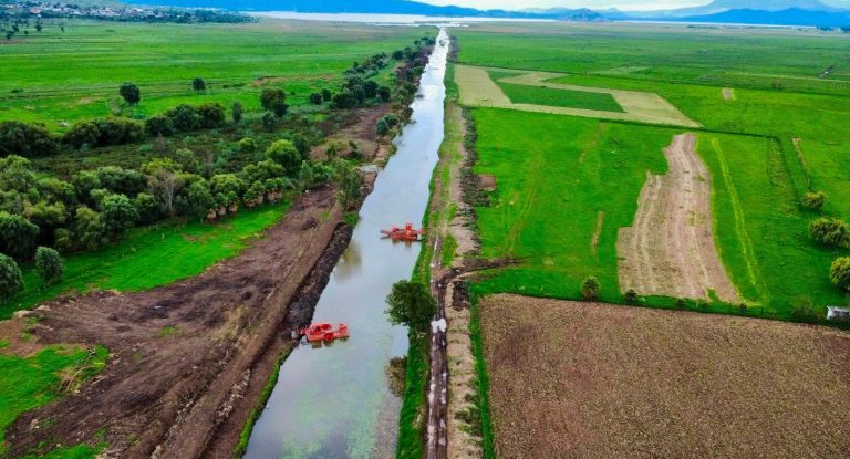 Concluye rehabilitación del canal de Erongarícuaro