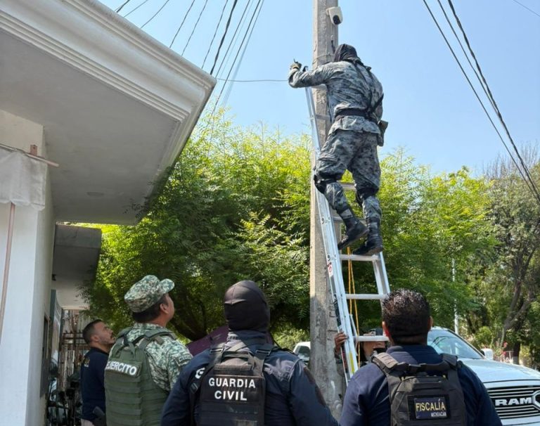 Desinstalan 13 cámaras «parásitas», en Apatzingán