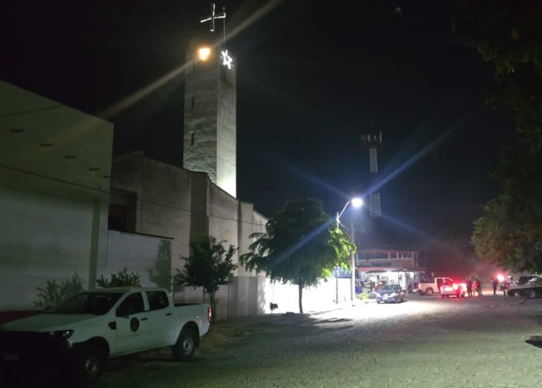 Delincuentes matan a individuo, en la colonia 18 de Marzo de Apatzingán