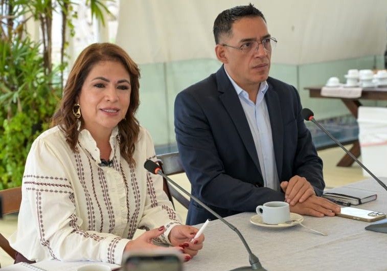 Exige Fabiola Alanís equidad en la contienda interna y prudencia a funcionarios