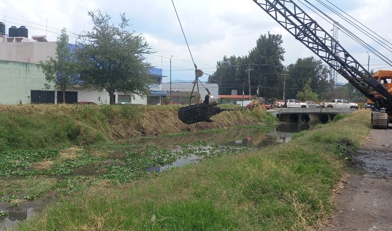 Trabajo preventivo de limpieza de ríos y drenes evita que colapse Morelia por lluvias: Alfonso Martínez