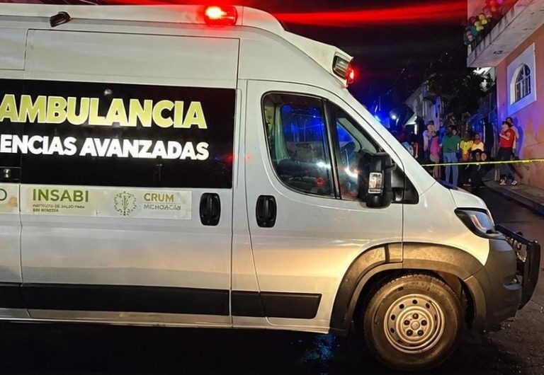 Pareja de motociclistas ejecutada a balazos, en Uruapan