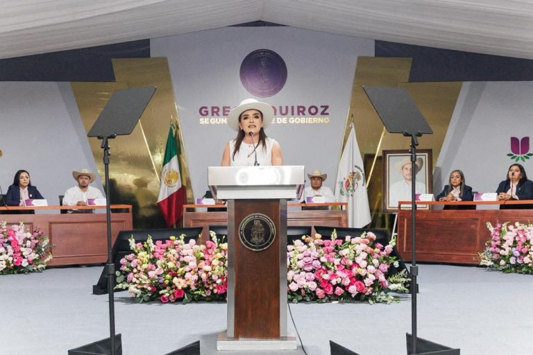 Arropada por MC, Grecia Quiroz advierte que daría hasta la vida por cambiar a Michoacán en 2027