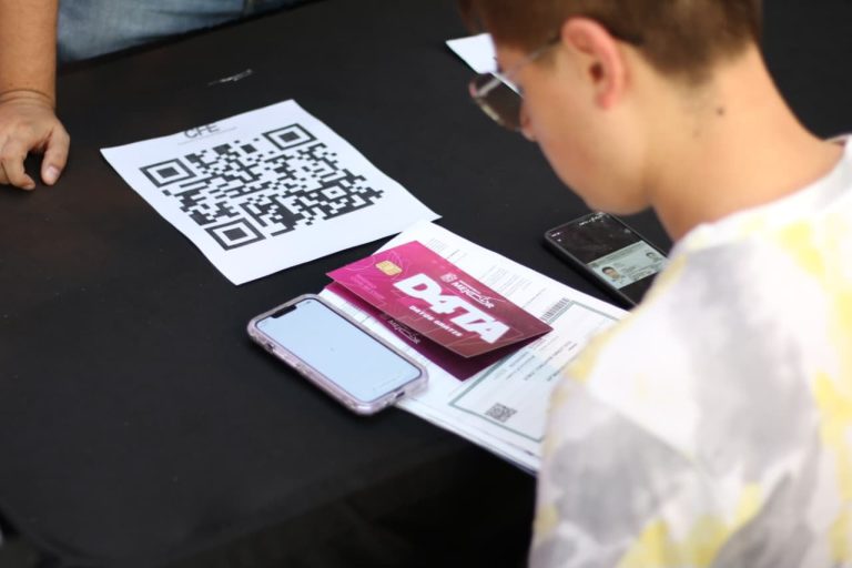 Estudiante o docente de la UMSNH pueden obtener internet gratis con D4TA 