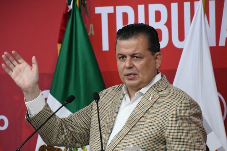 Gobierno estatal asfixia a municipios, los deja sin recursos por financiar el teleférico: PRI