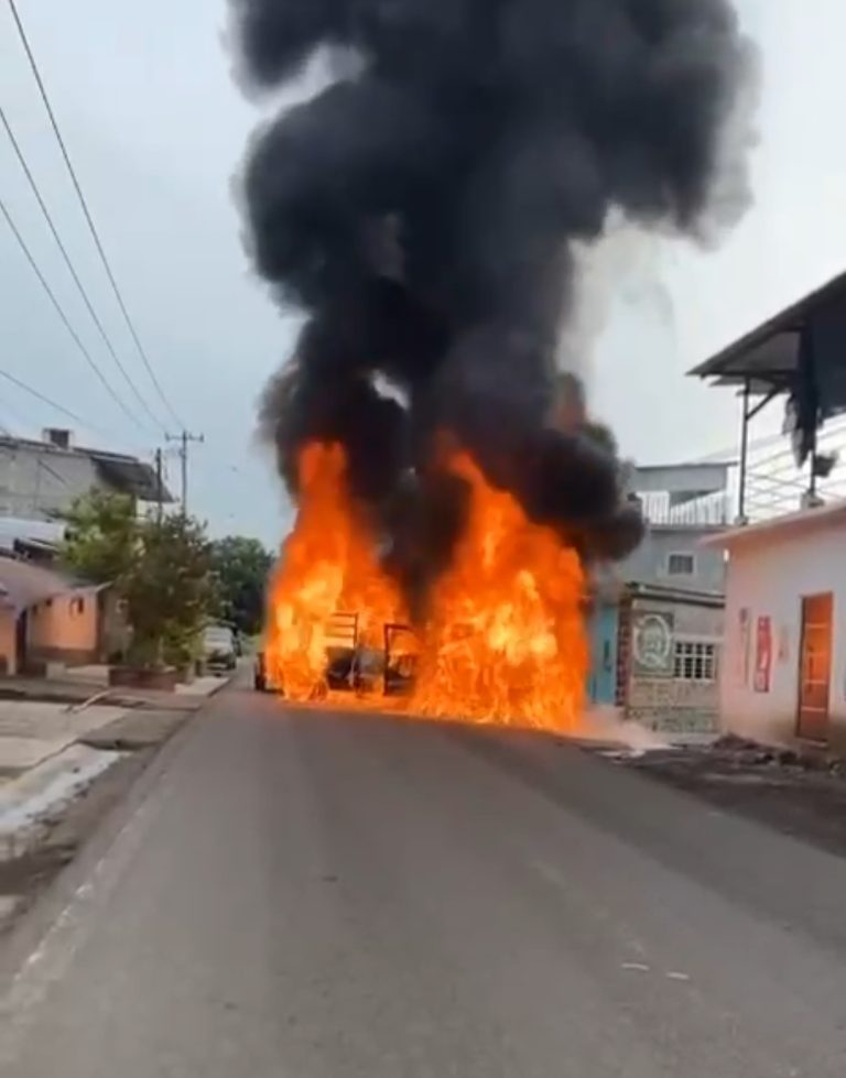 Reportan presunto enfrentamiento entre grupos criminales en Pedernales, Tacámbaro