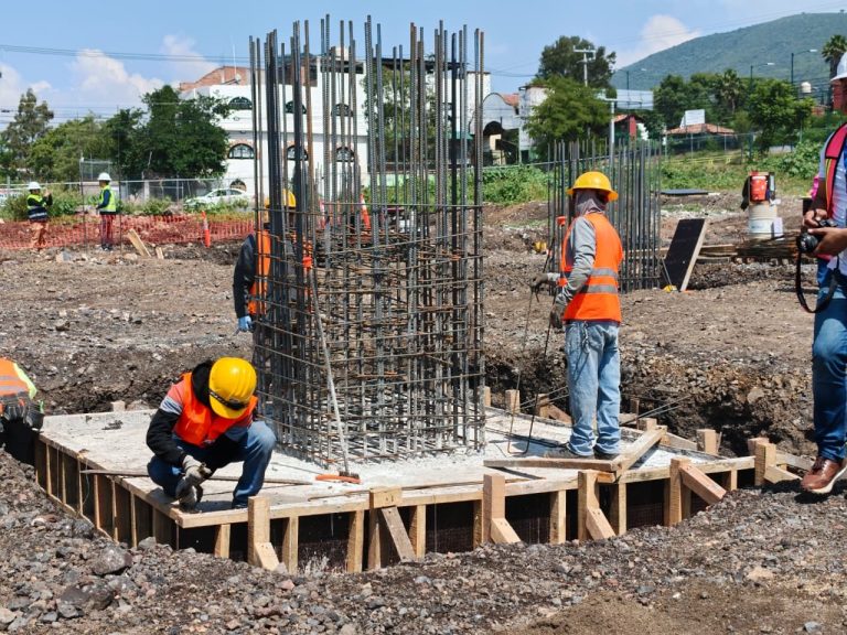Supervisan autoridades construcción de Hospital General Regional en Morelia