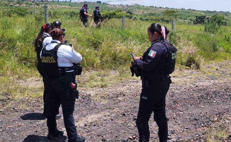 Hallan a hombre asesinado una brecha al oriente de Morelia
