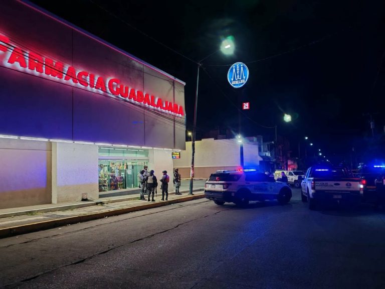 Conductor de camioneta es asesinado a tiros en la avenida San Juanito Itzícuaro, al poniente de Morelia 