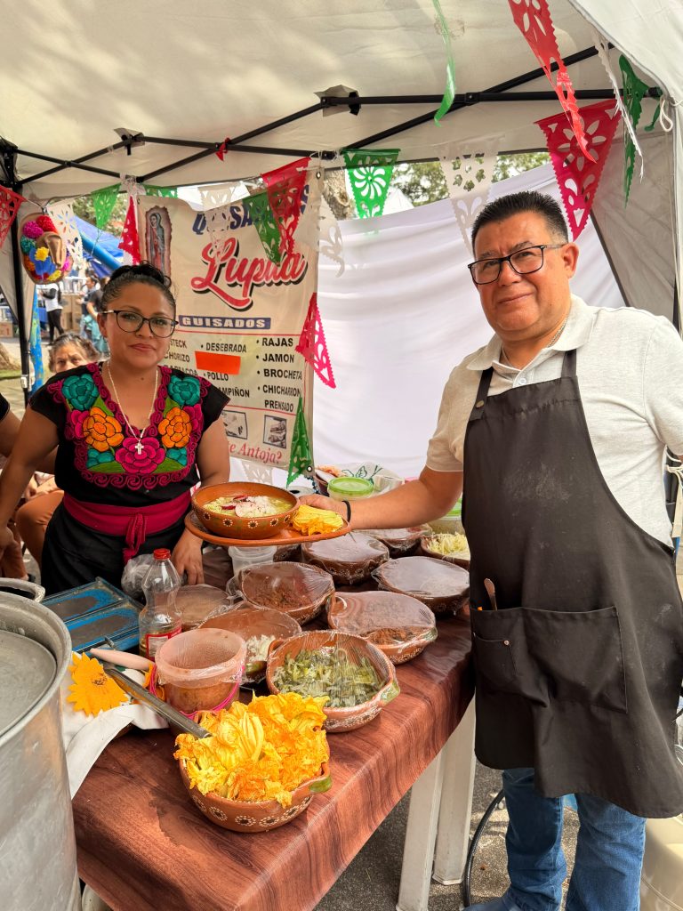 Inauguran el 6.º Festival del Pozole y la Quesadilla en Tenencia Morelos