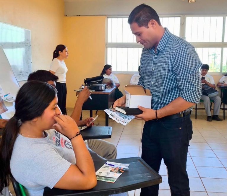 Estudia la preparatoria en dos años con el Bachillerato Nacional Margarita Maza
