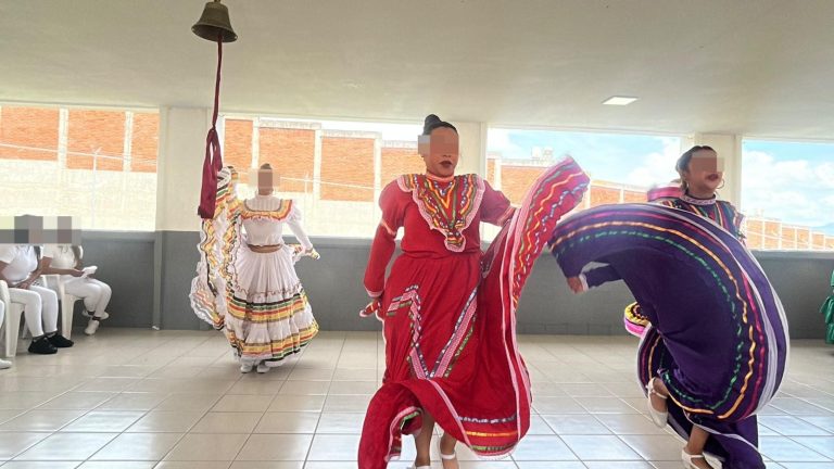 Conmemoran Independencia de México en penales de Michoacán