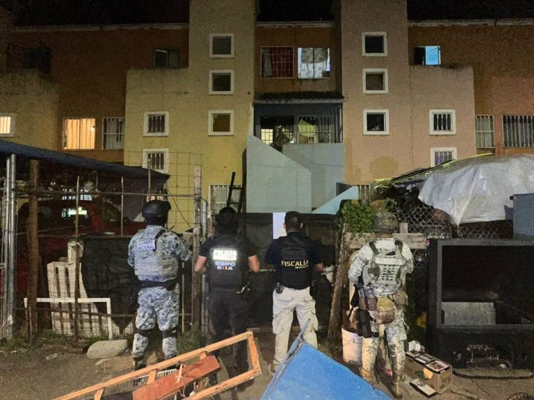 Decomisan más de 2 mil dosis de droga en tres cateos realizados en Morelia