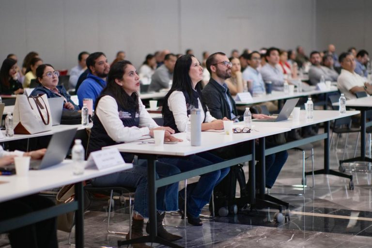 Sedeco fortalece la agroexportación de aguacate con la plataforma Velagro