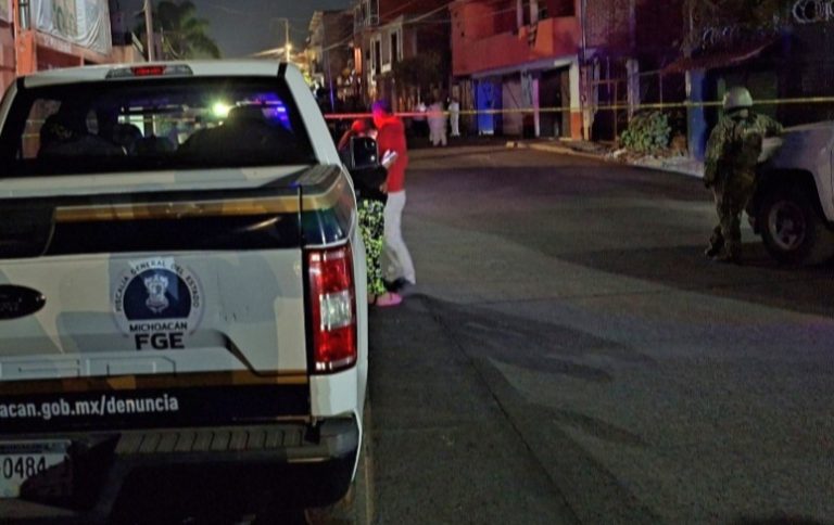 Empistolados balean a un hombre al oriente de Uruapan