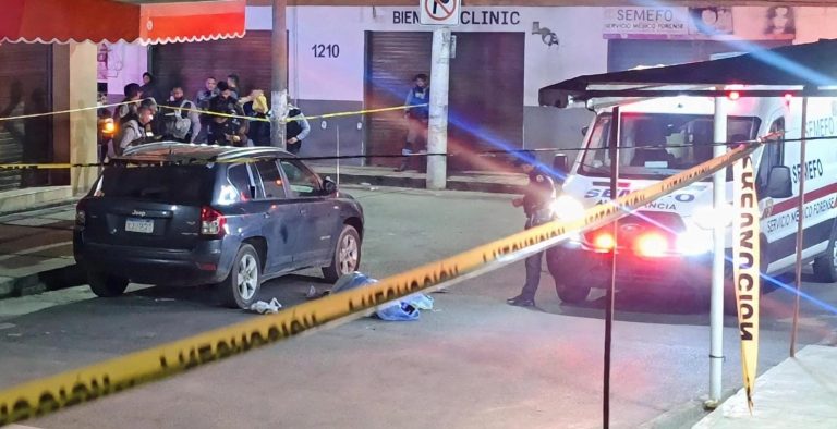 Ejecutan a un hombre frente a taquería de la colonia El Periodista, Uruapan