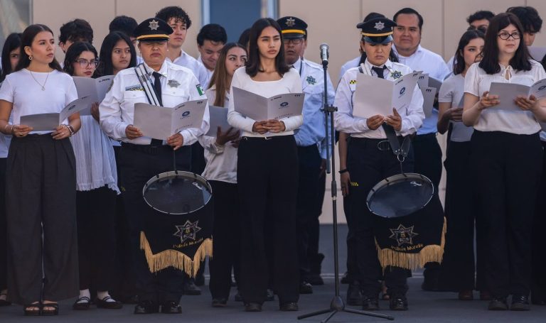 Presentan Himno Institucional de la Policía Morelia