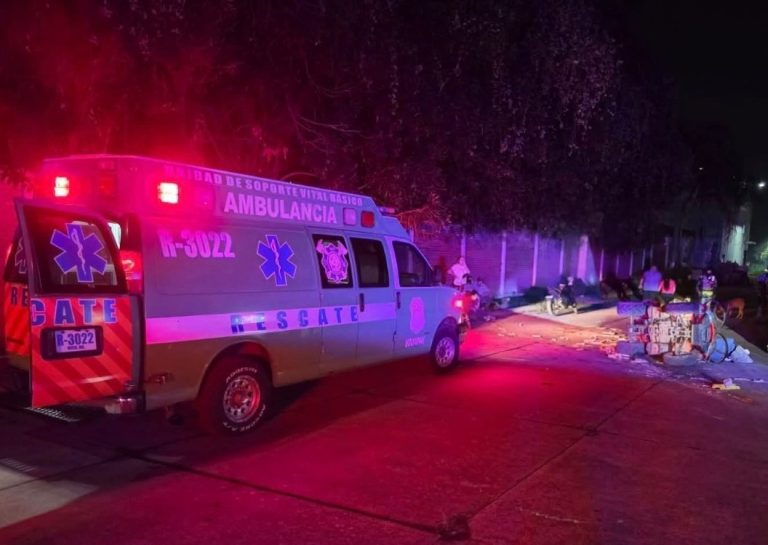 Hombre muere tras caer de cuatrimoto, al sur de Uruapan
