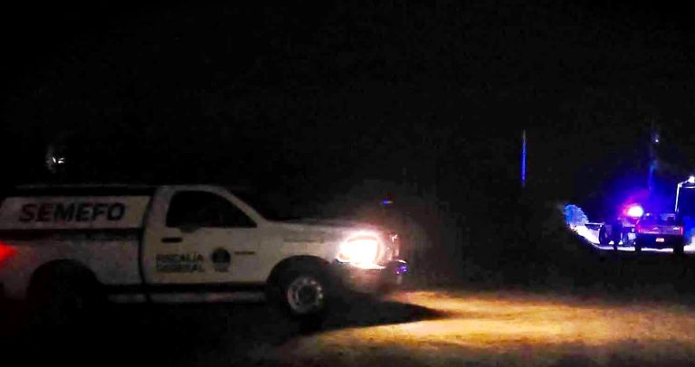 Tres fallecidos y un herido grave, tras aparatoso accidente en la carretera a Acahuato