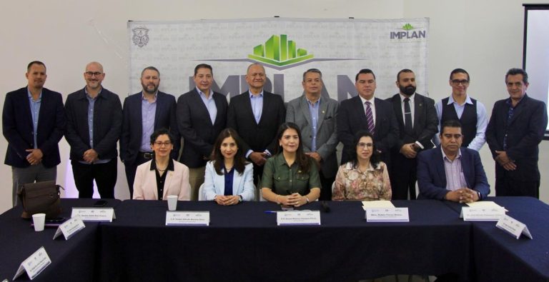 Rinden protesta integrantes del Observatorio Especializado para proyectos del IMPLAN