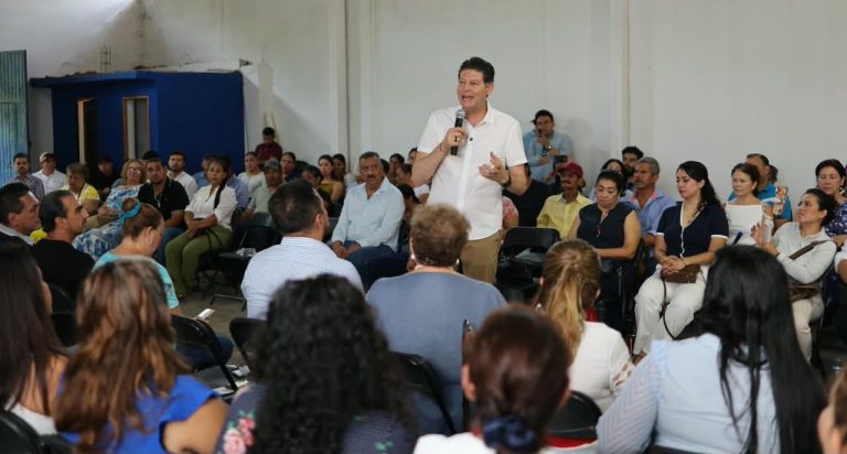 Panistas de tierra caliente cierran filas con Alfonso Martínez