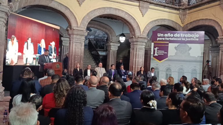 Presenta informe Tribunal de Disciplina Judicial de Michoacán