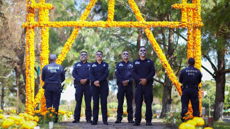 Despliegan a 2 mil elementos para garantizar una estancia segura en Noche de Muertos