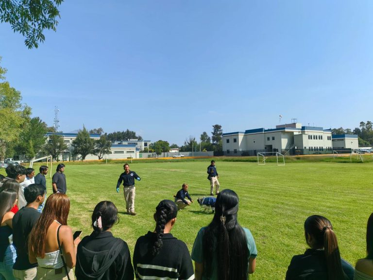 Realiza FGE recorrido institucional con estudiantes de la Universidad Michoacana