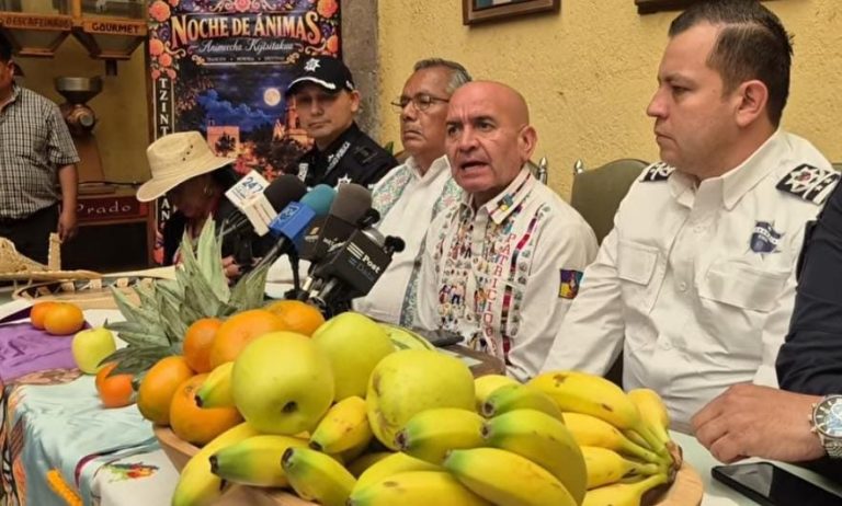 Viene la noche de ánimas: Tzintzuntzan se prepara para recibir a sus fieles difuntos