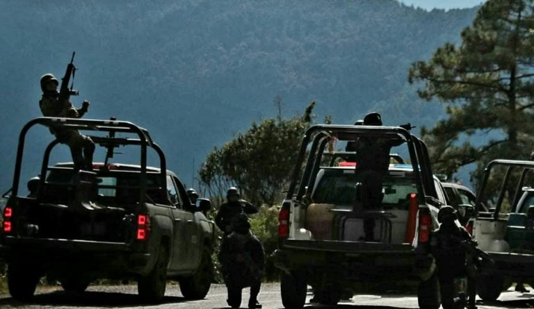 Ataque armado contra militares en Ario de Rosales deja un soldado muerto y dos heridos