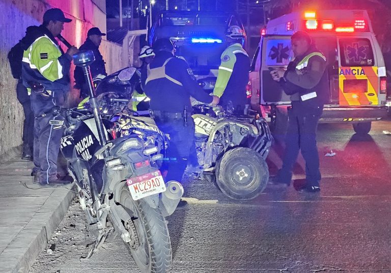 Joven resulta lesionado al volcar en cuatrimoto en La Piedad