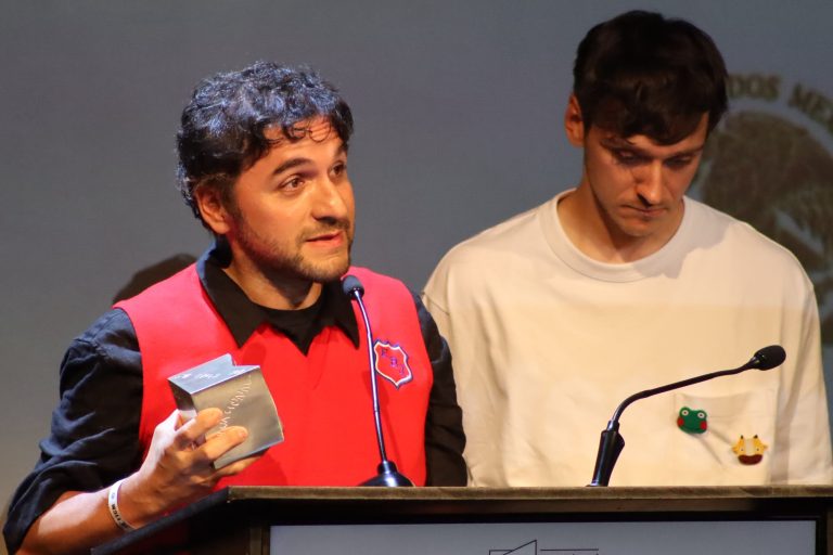 “Seis meses en el edificio rosa con azul” conquista el FICM 2026; anuncian todos los ganadores
