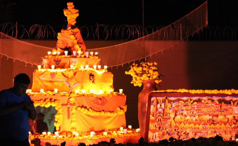 Con altar monumental, recuerdan a elementos de seguridad caídos en cumplimiento de su deber